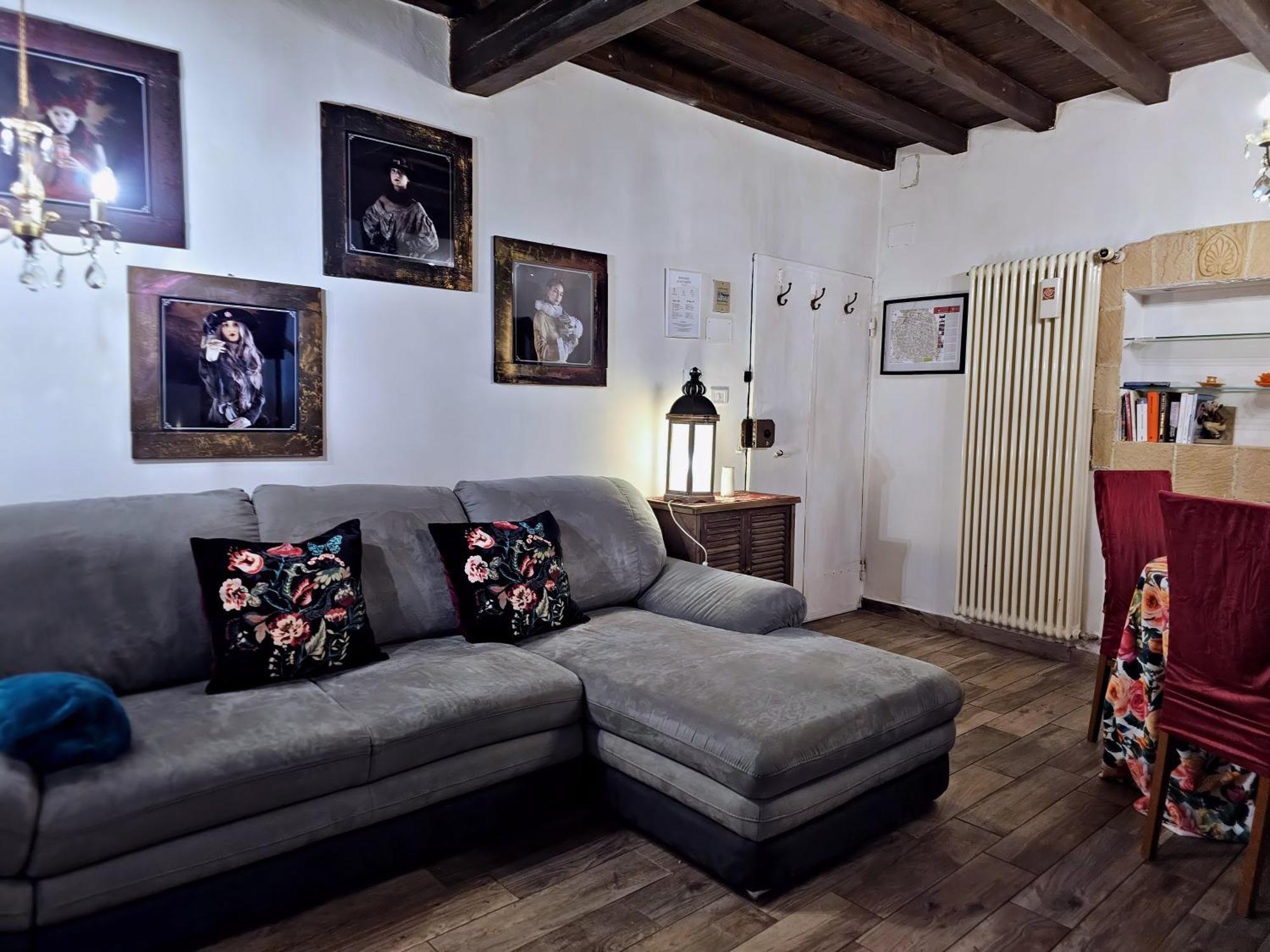 Ferienwohnung Residenza Saragozza Nuovo Stile Gipsy 2025 ! Bologna Exterior foto