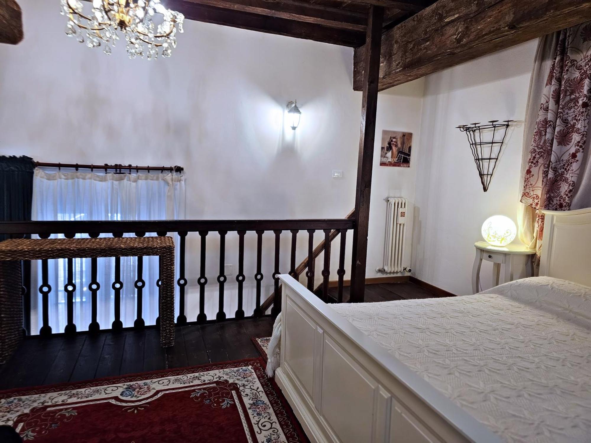 Ferienwohnung Residenza Saragozza Nuovo Stile Gipsy 2025 ! Bologna Exterior foto